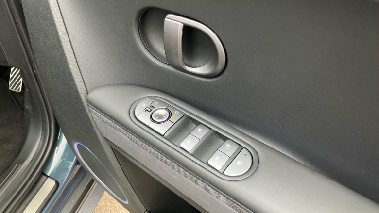 Hyundai IONIQ 5 239kW Ultimate 84 kWh 5dr AWD Auto Electric Hatchback